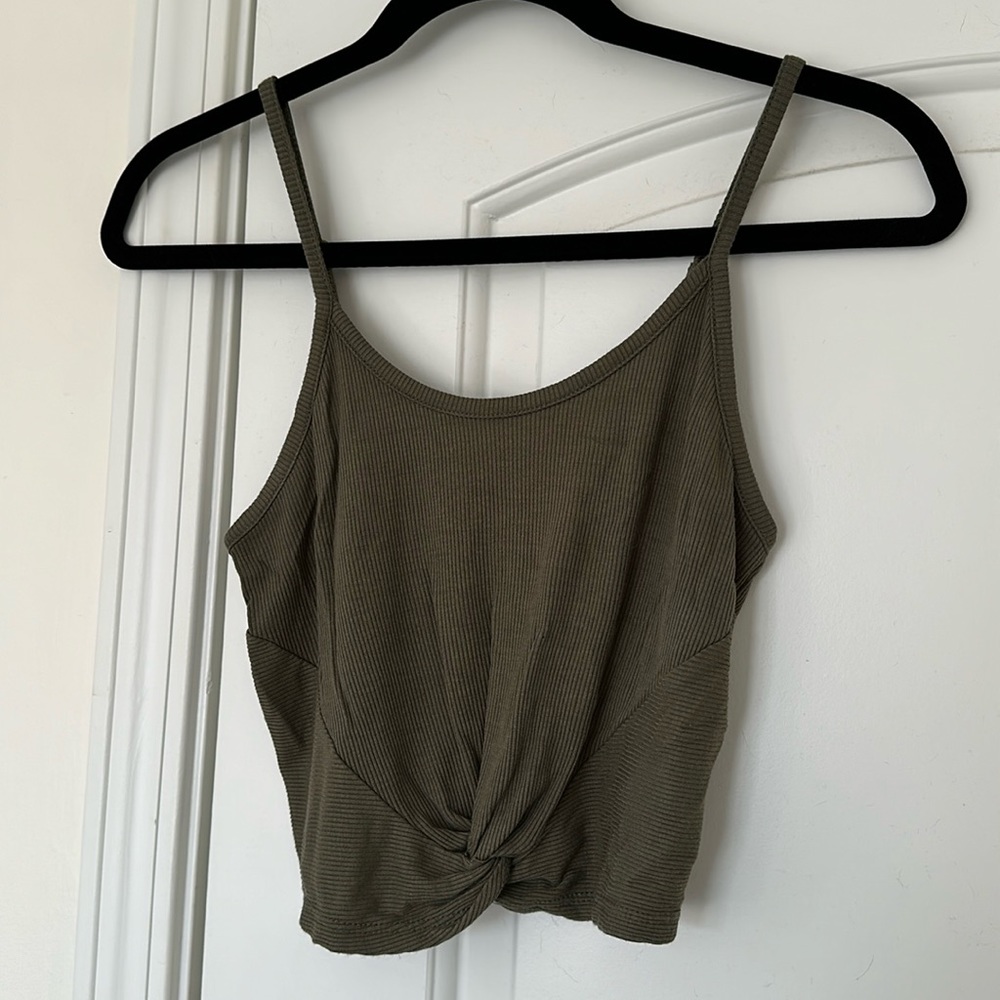 Tilly’s cropped tank